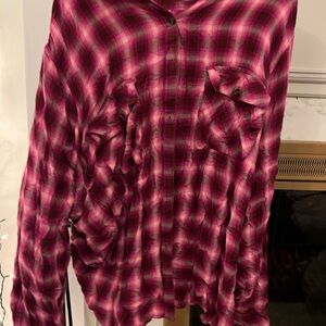 Terra & Sky women’s  Magenta Plaid Button-Down Shirt never worn new